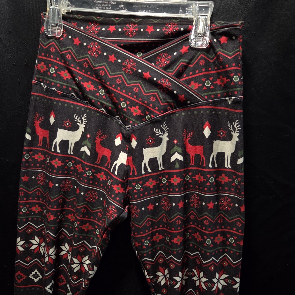 Sissycos Christmas Reindeer Snowflake Fair Isle Buttery Soft Leggings Size M